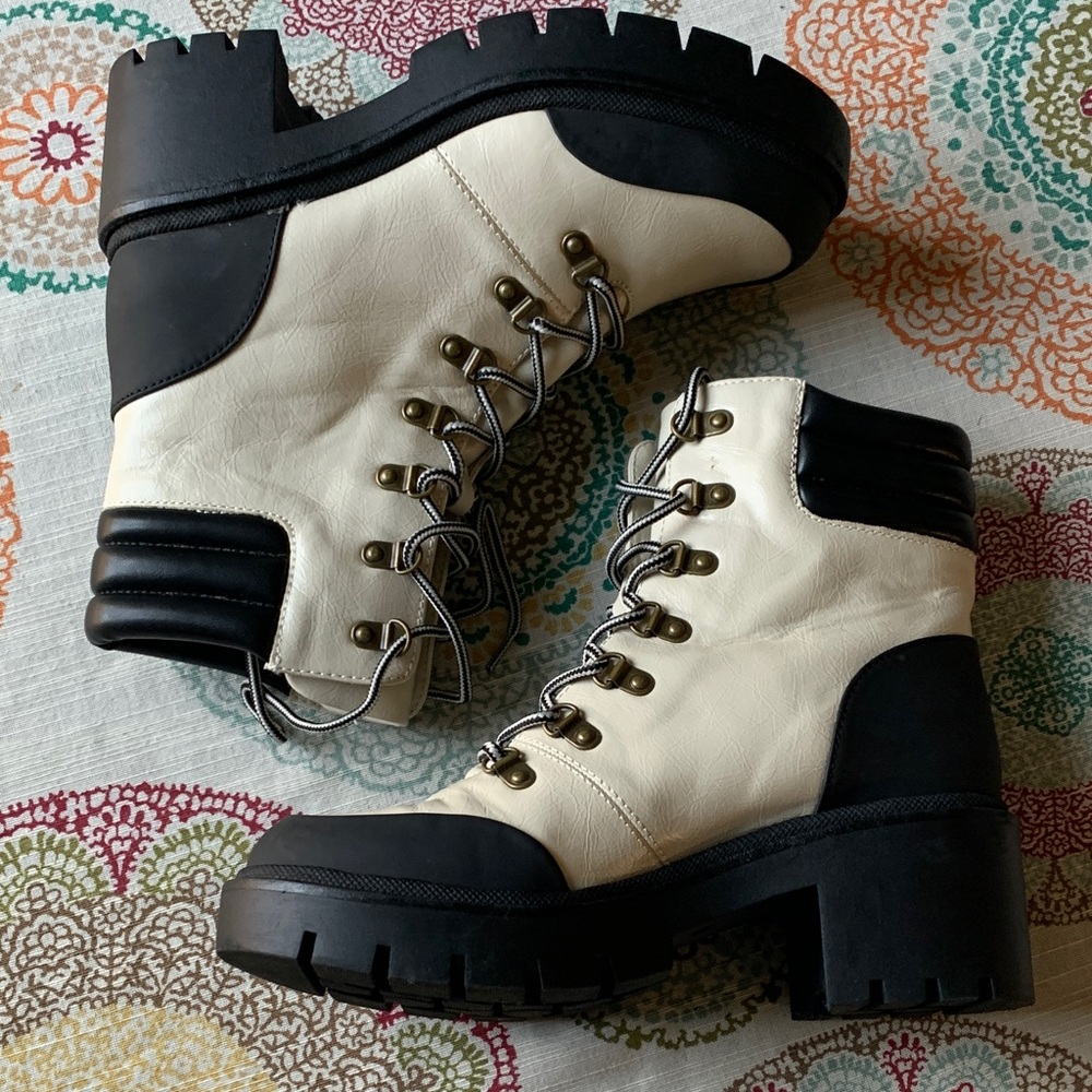 Michael By Michael Shannon NATACHA Faux Leather Platform Moto Combat Boots 8.5 - Picture 3 of 16